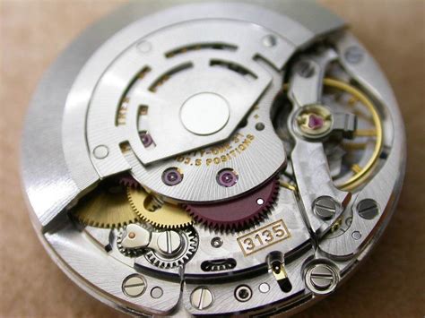 rolex 3130 vs 3135 measures|rolex inside movement.